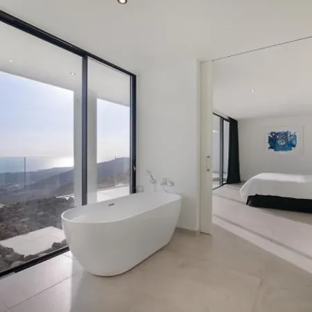 Aqualeo Вілла Адехе