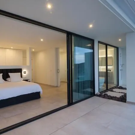 Svb Aqualeo Villa